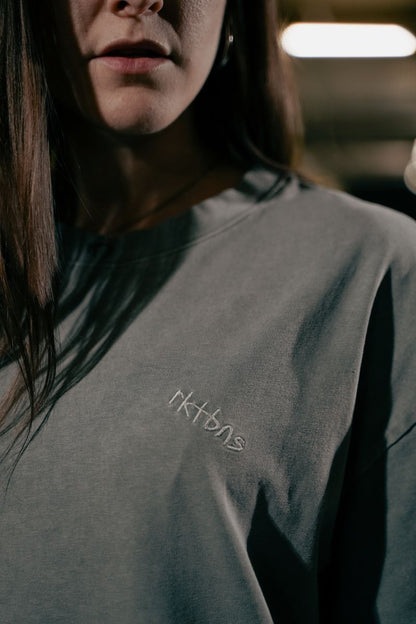 Unisex rktbns "Slanted Tee" - washed cool grey